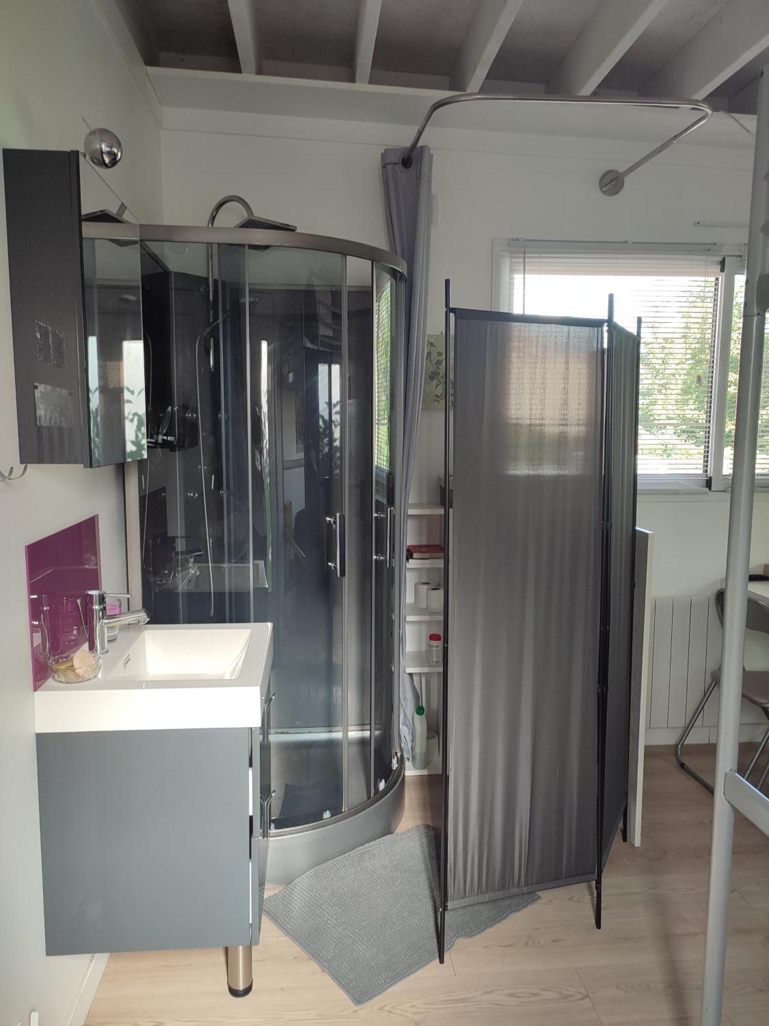 Studio Meuble 1 Piece Entierement Equipe Sans Cloisons Separatives Chavagnes-en-Paillers Εξωτερικό φωτογραφία
